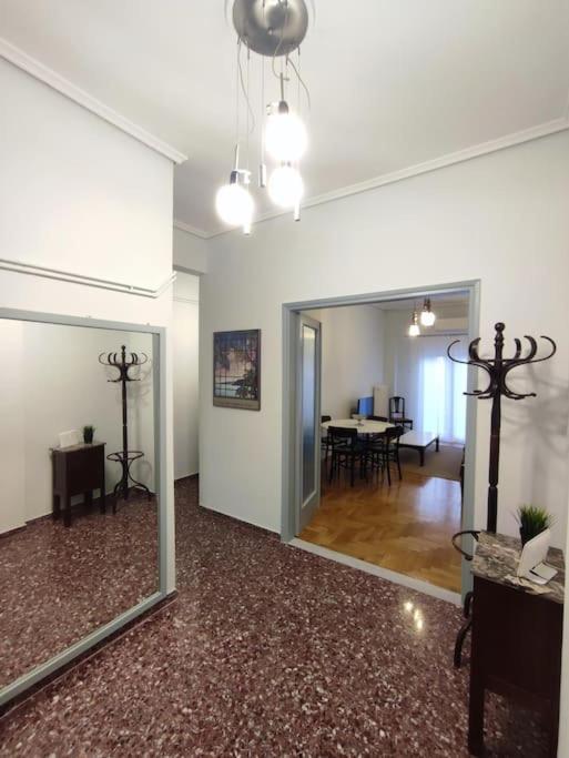 Volos Center, St Nicholas Square, Xenios Luaran gambar